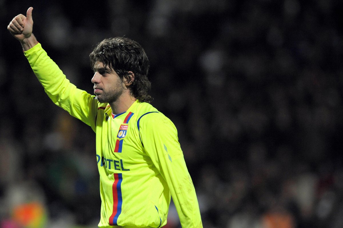 Juninho The Greatest Freekick Taker Ever?