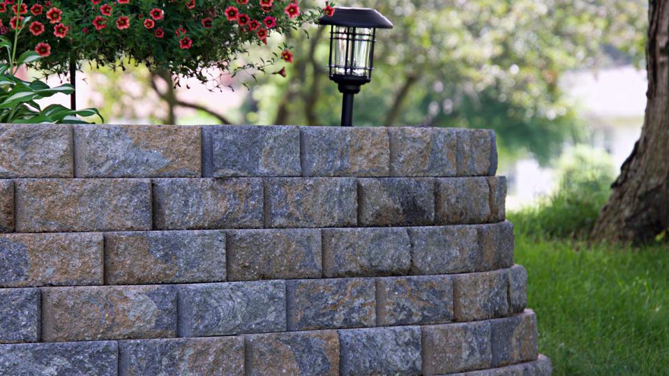 How Much Does It Cost To Build A Garden Retaining Wall Garden Design