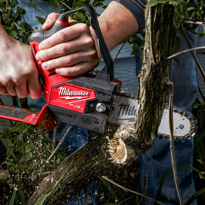 Milwaukee M12 FHS602X Pruner Kit