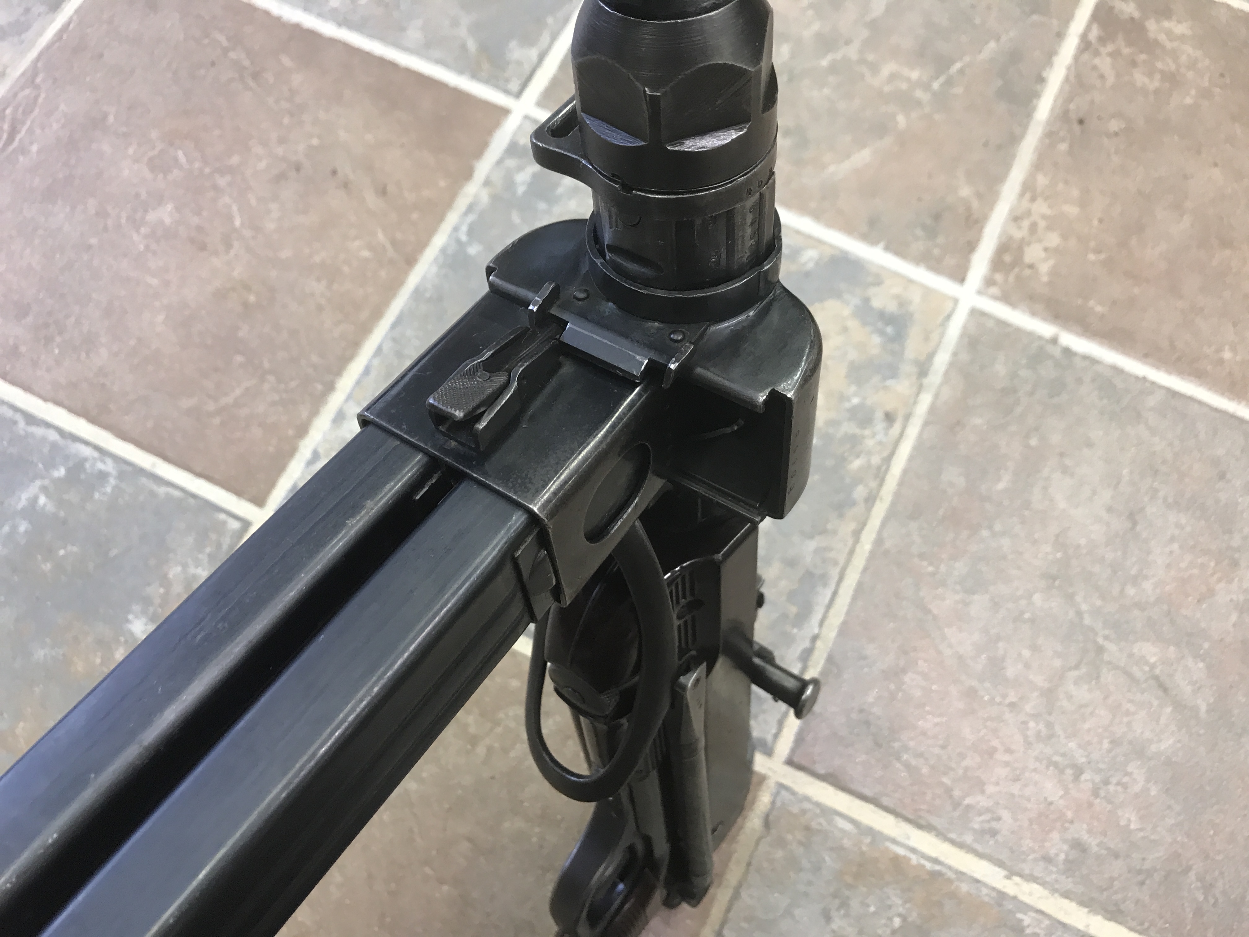 MP40/I The DualMagazine Experimental MP40 Weapons