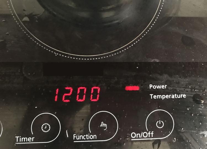 Induction Cooking Temperature Guide (with settings and controls) Fork