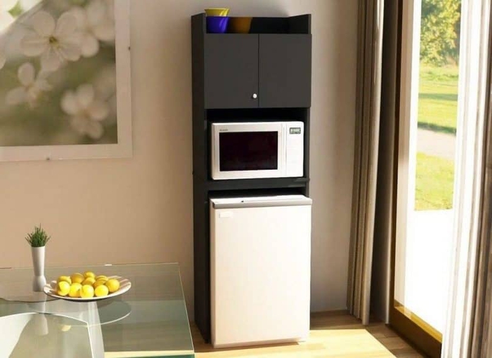 Can you put a microwave on top of the fridge (Is it okay) Fork