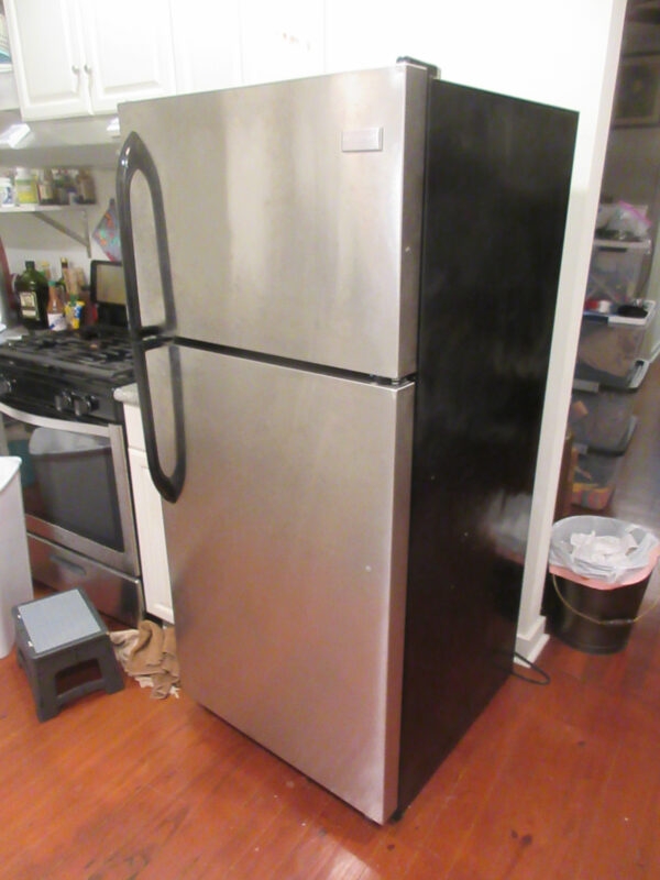 Frigidaire Refrigerator Has Low Water Pressure [How to Fix]? Fork