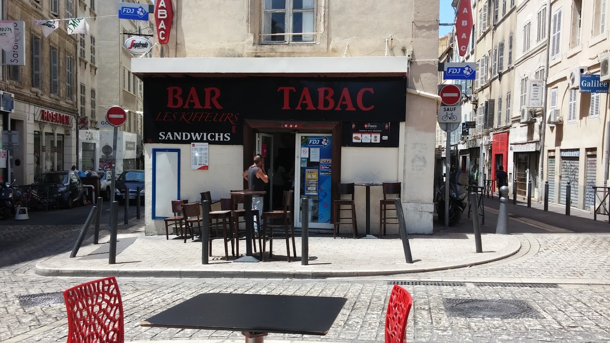 Bar Tabac Les Kiffeurs Marseille Restaurant Cacher forKosher
