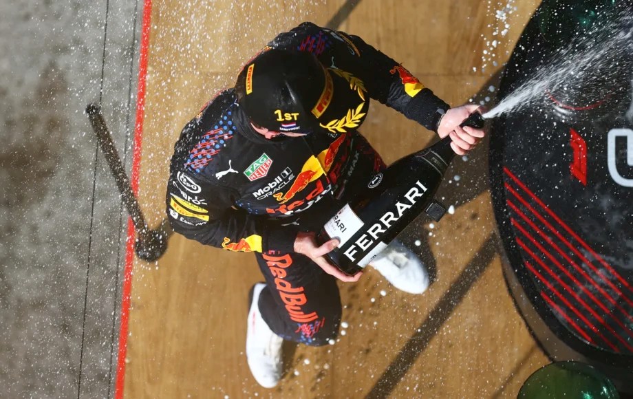 F1 Points System An Ultimate Guide to How They Work F1 History