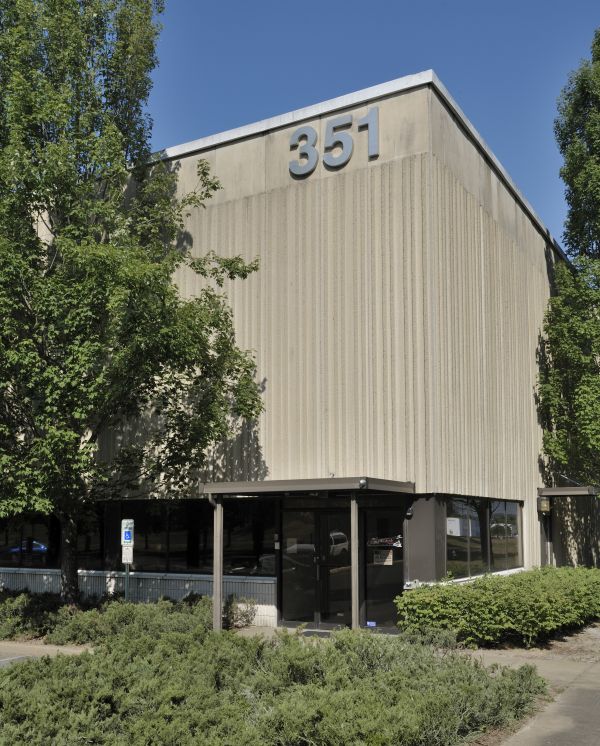 Property 351 Herrod Blvd Forsgate