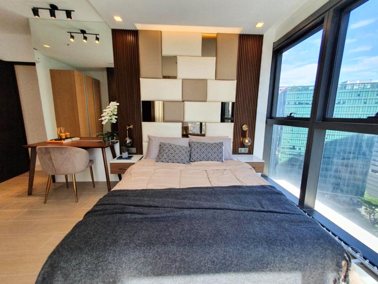 2BR condo for rent in Uptown Ritz Uptown, North BGC