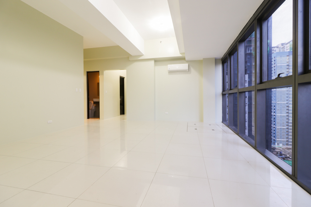 4BR condo for rent in Uptown Ritz Uptown, North BGC