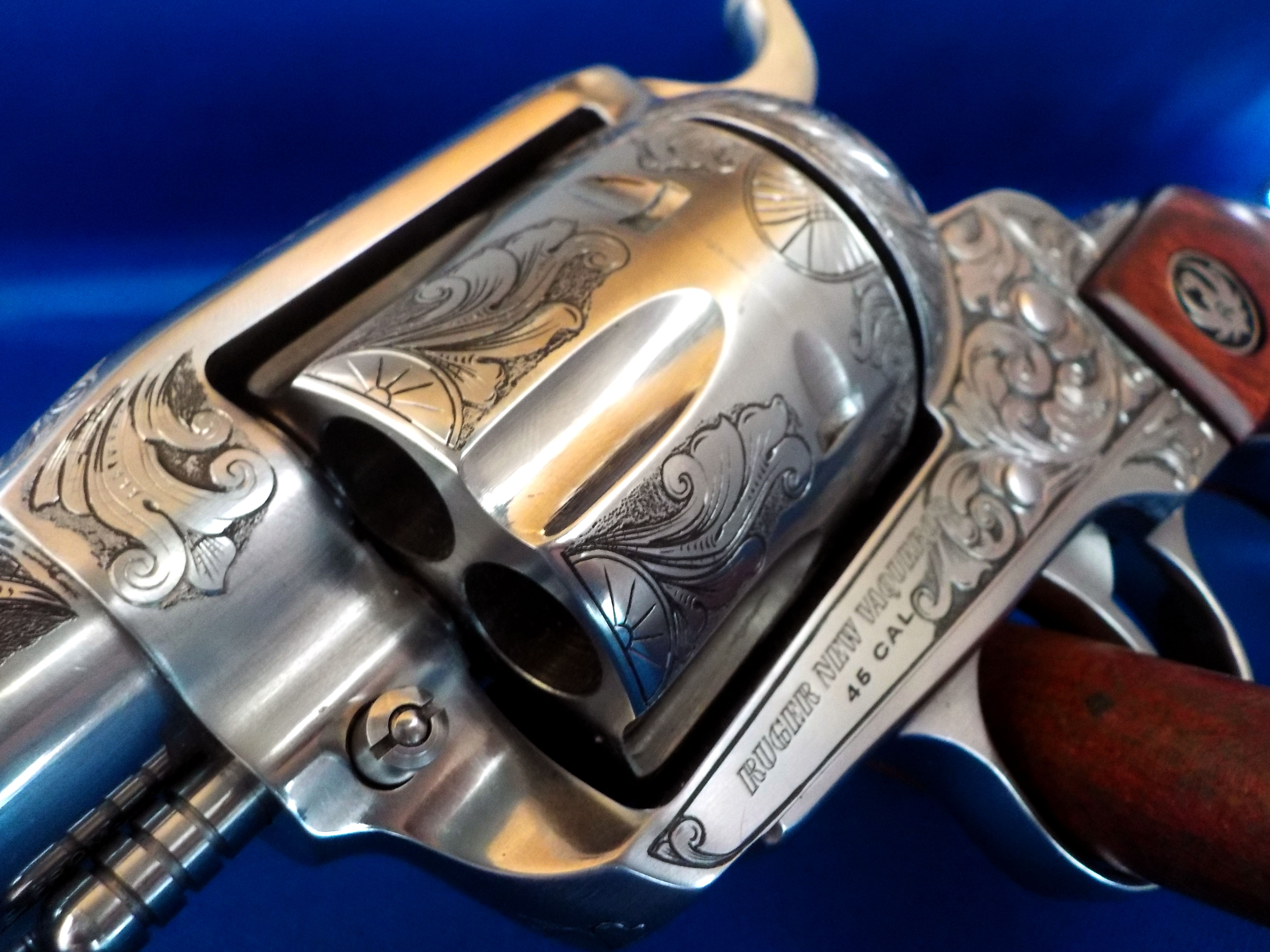 Ruger Vaquero fort Engraving