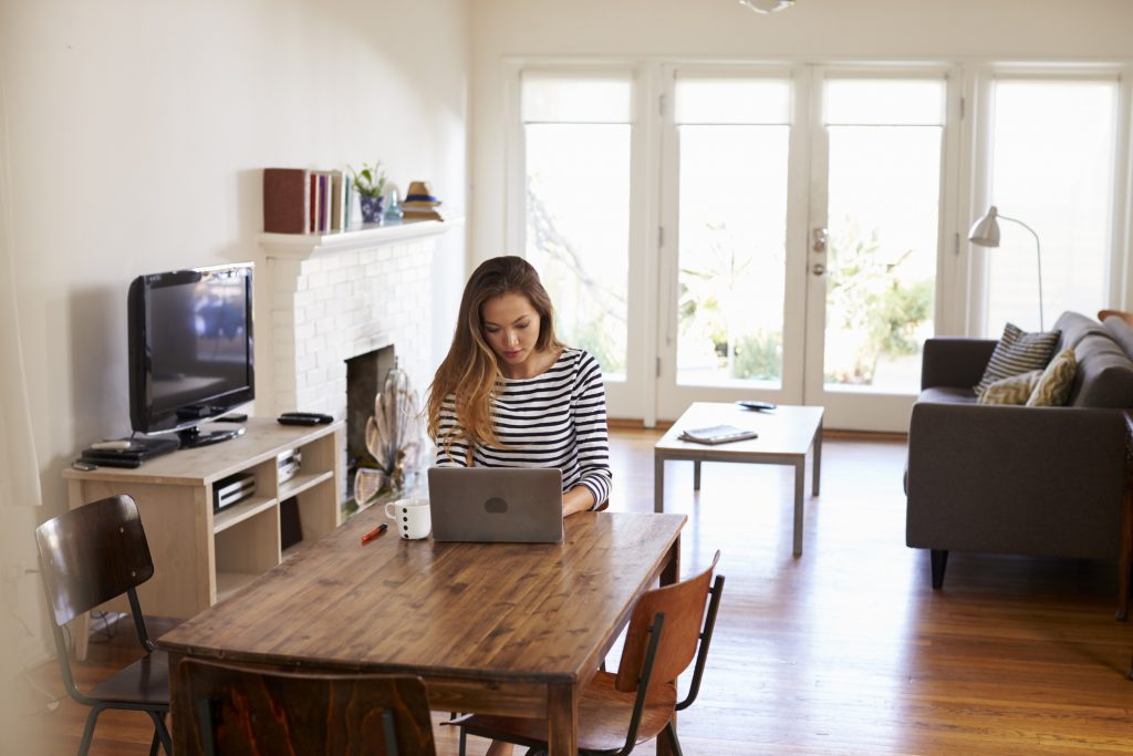Starting a Side Gig in 2022? Your New Tax Obligations
