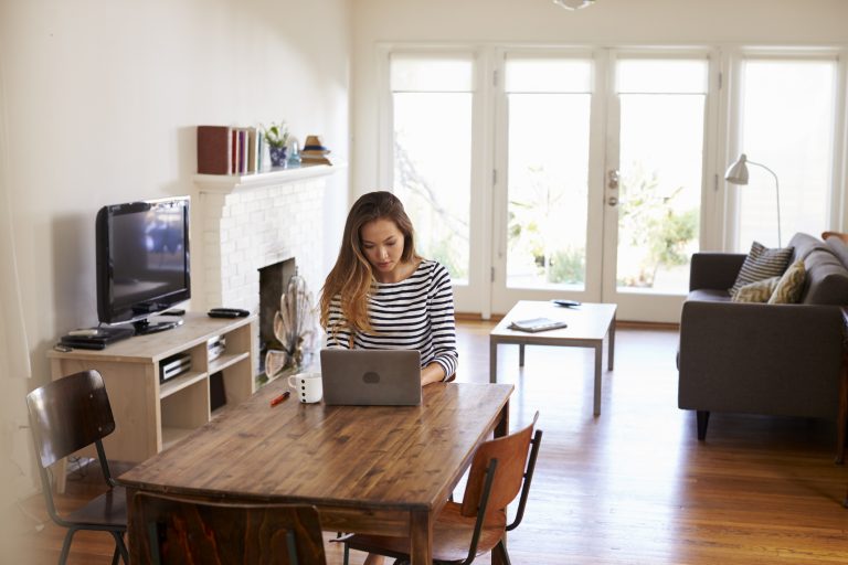 Starting a Side Gig in 2022? Your New Tax Obligations