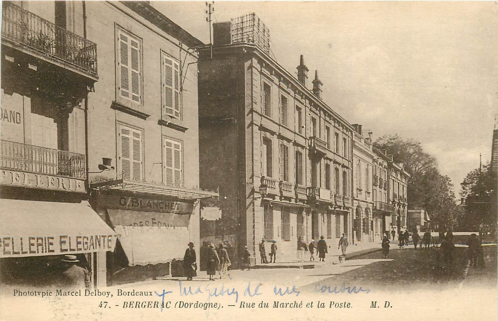 2 x Cpa 24 BERGERAC. La Poste rue du Marché et Palais de Justice 1924