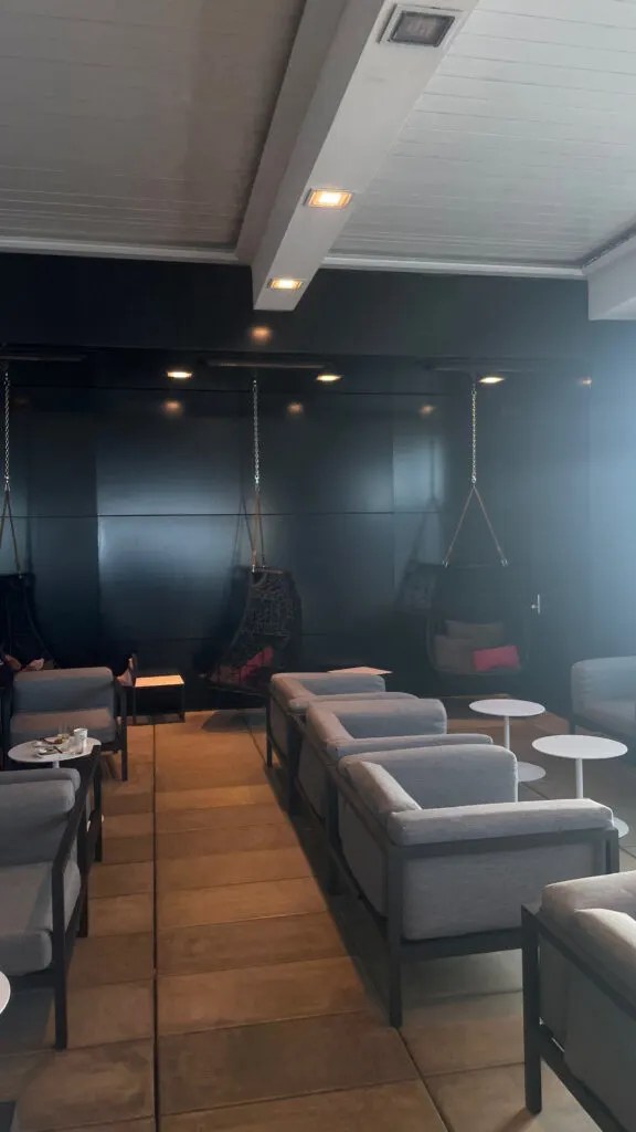 Lounge Review Air New Zealand Lounge, Auckland Airport Forward of