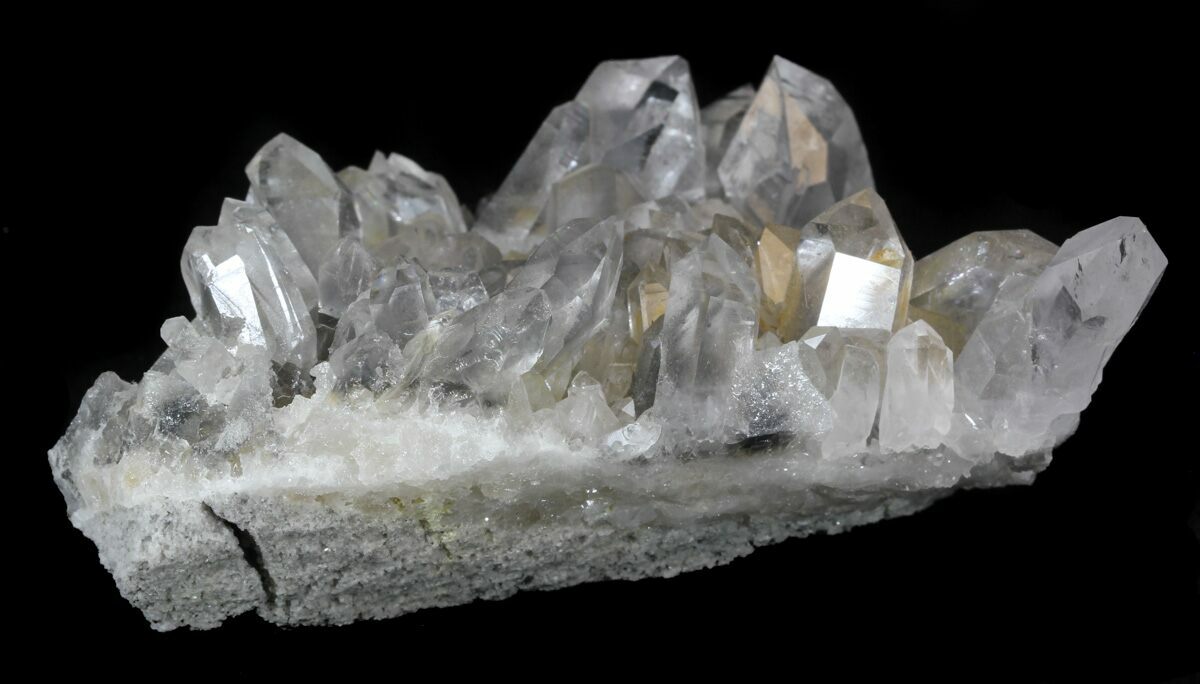 4" Quartz Cluster With Magnesium Inclusions Arkansas For Sale (33346)