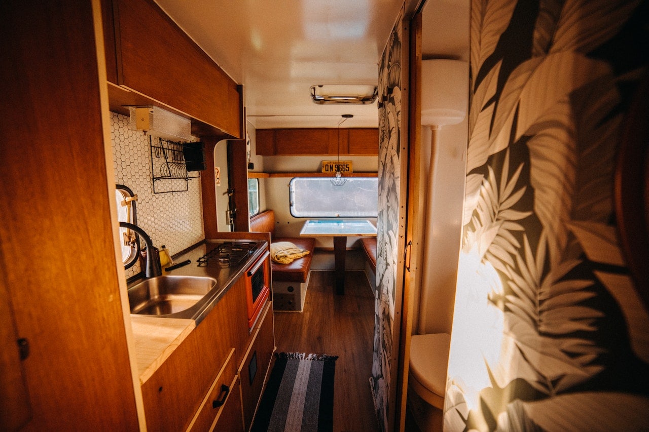 THE BEST SPACE SAVING RV STORAGE IDEAS