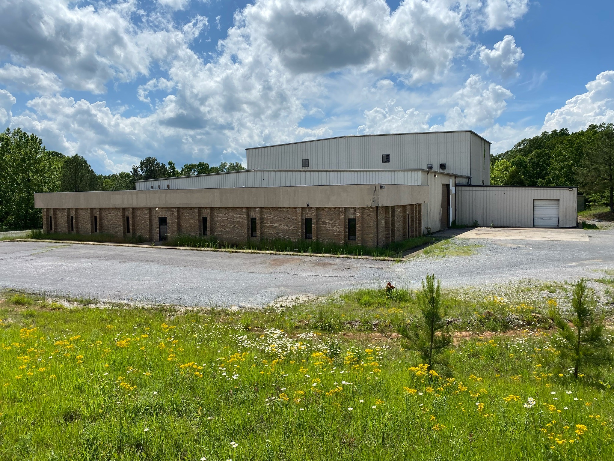 6936 Industrial Park Rd Foundry Commercial
