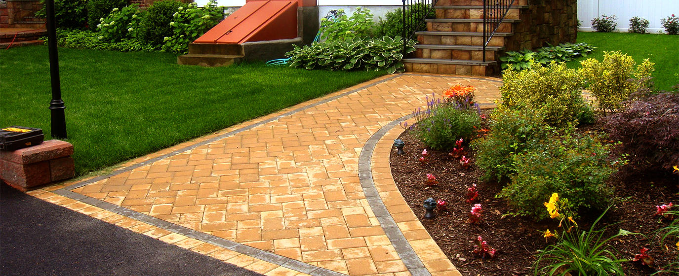 Walkways and Entrances Four Hands Masonry and Paving