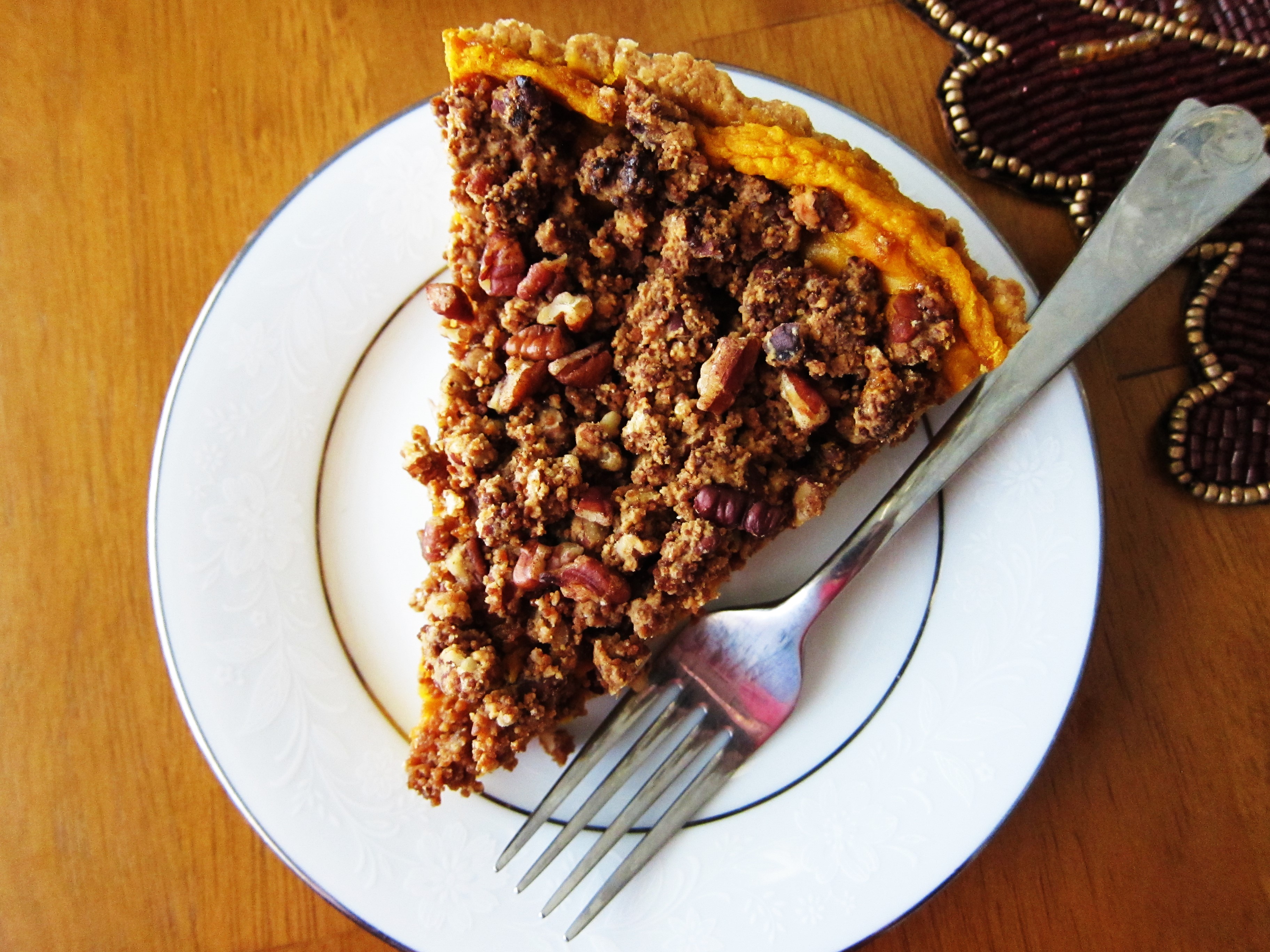 Vegan Sweet Potato Tart with Cinnamon Pecan Streusel Topping Fragrant