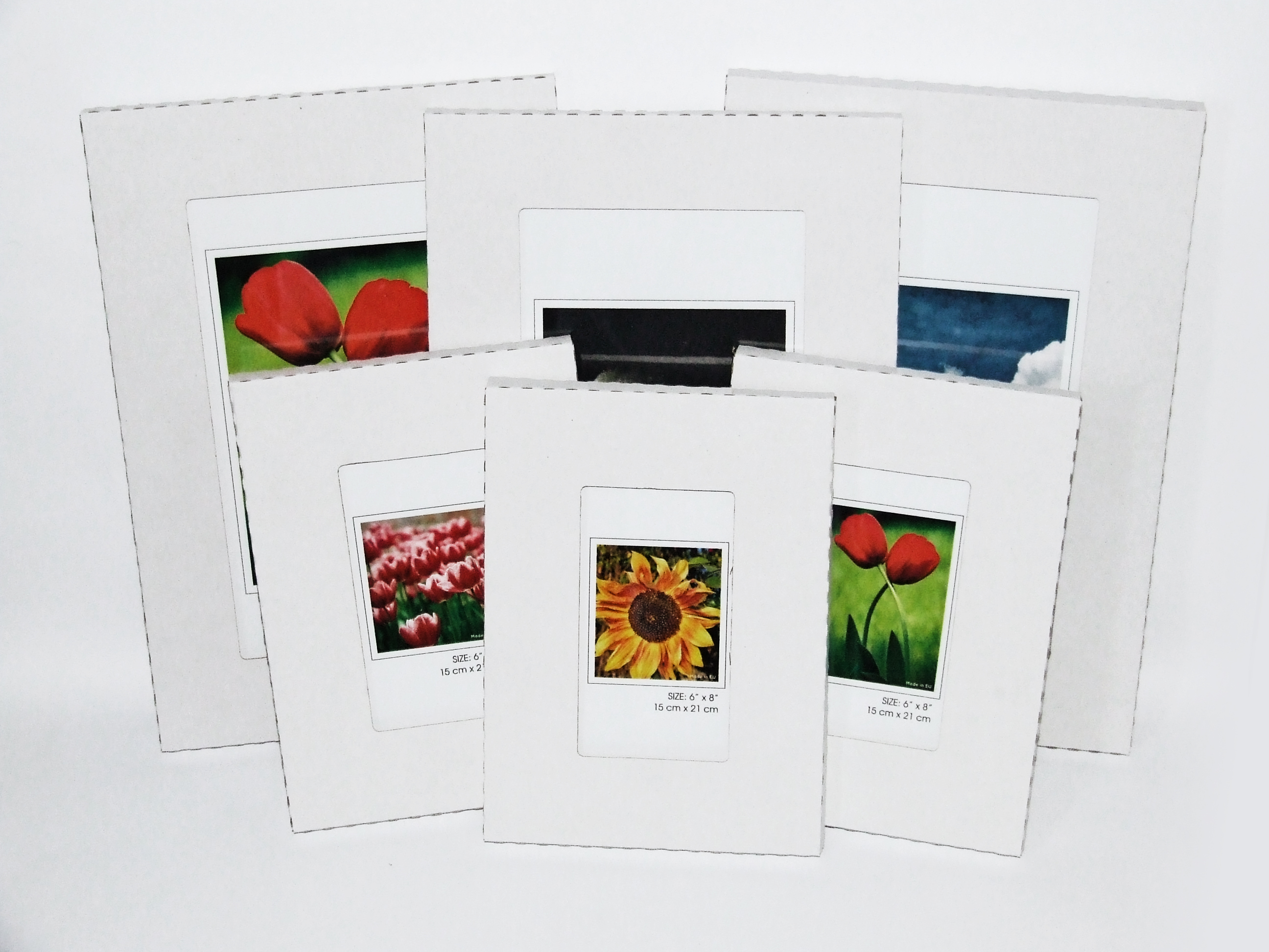 Frames Factory wide range of frames, mirrors and decoration. The