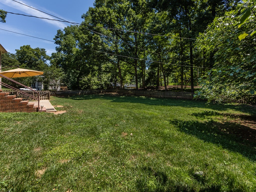 910 Longbow Road, Charlotte, NC 28211 Fran Lucci Real Estate, Charlotte, NC, Prostead Realty