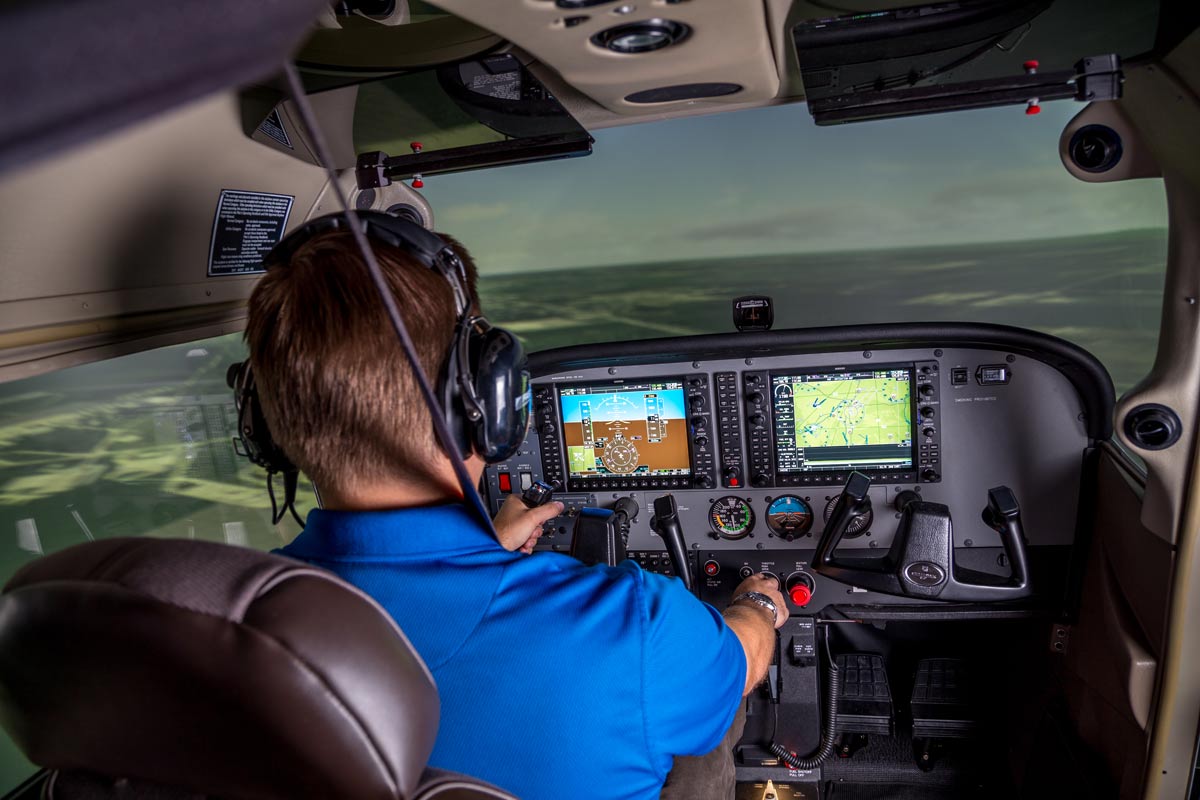 Cessna 172 Frasca Flight Simulation