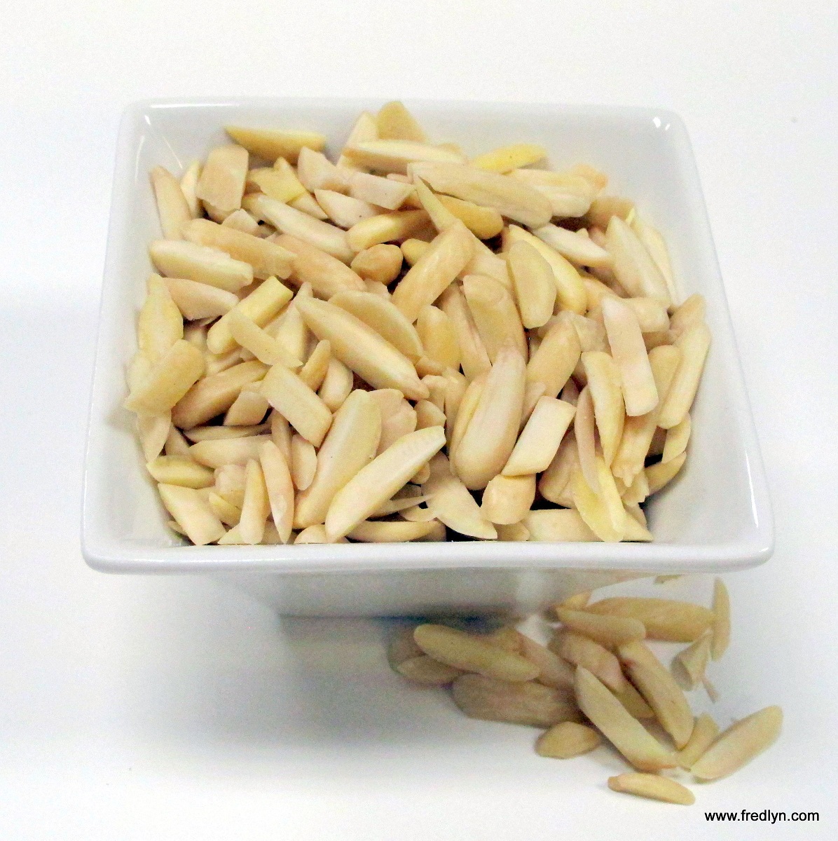 Buy Nuts for Baking & Cooking Buy in Bulk at Fredlyn Nut Company