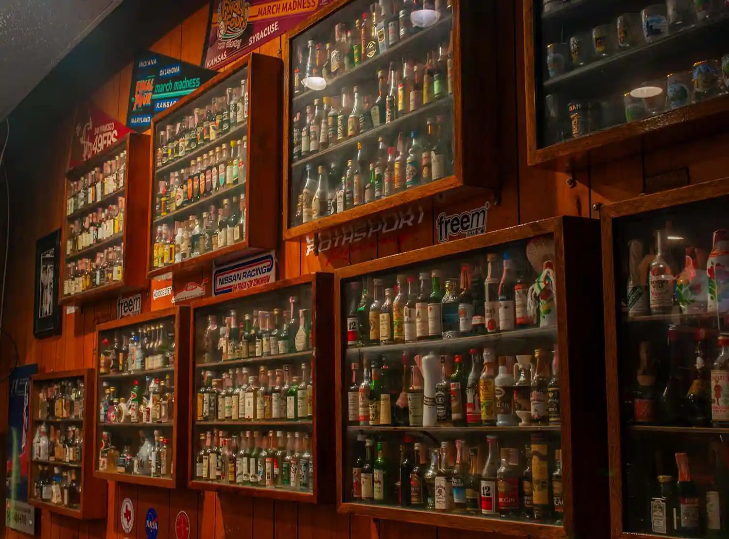 Photos of peninsula sports bar Mountain View Fred's Place"