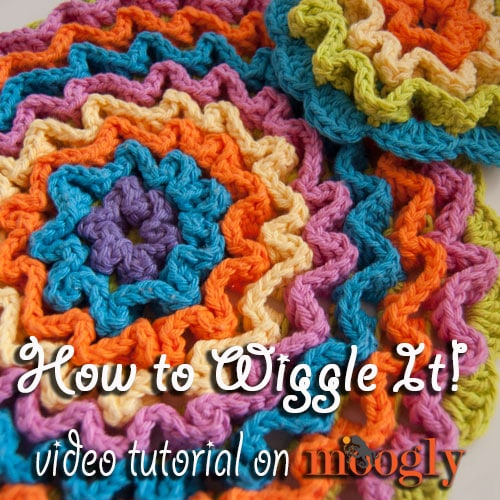 Wiggle It Crochet Trivet & Dishcloth Tutorial • Free