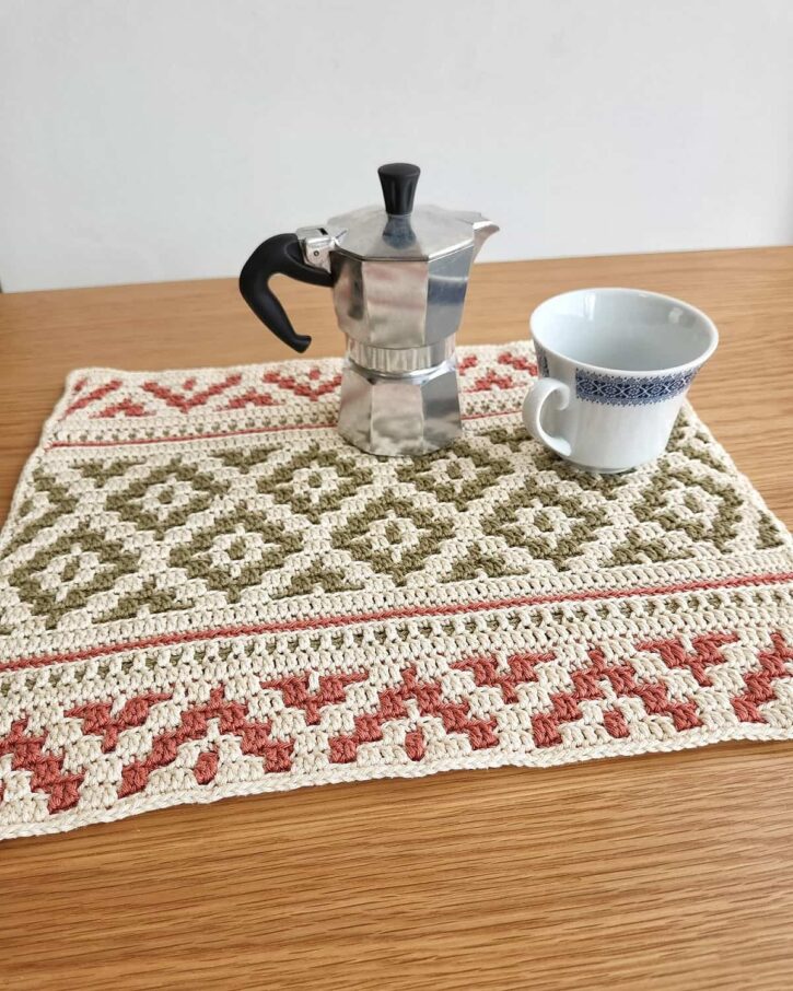 Bohemian Mosaic Placemat • Free Crochet Tutorials and Patterns