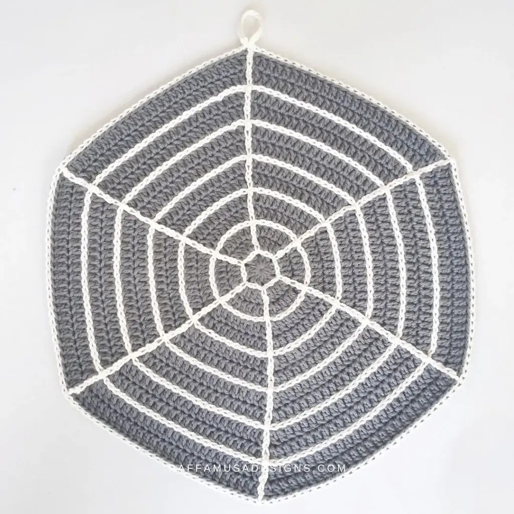 Free Spiderweb Crochet Patterns for Halloween • Free Crochet Tutorials