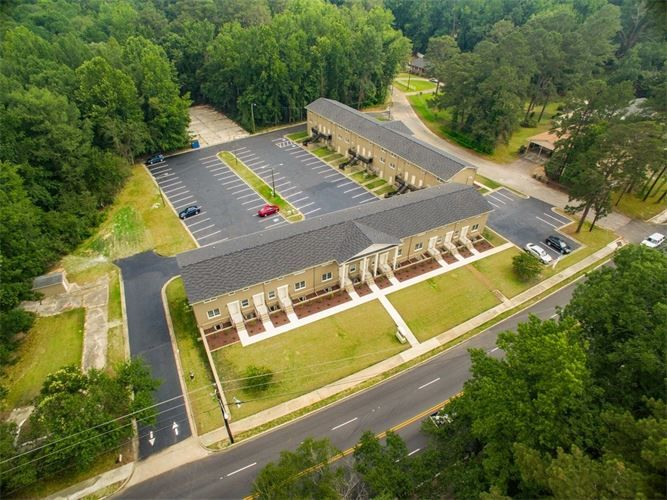 Creekside Apartments Freedom Management Solutions Property