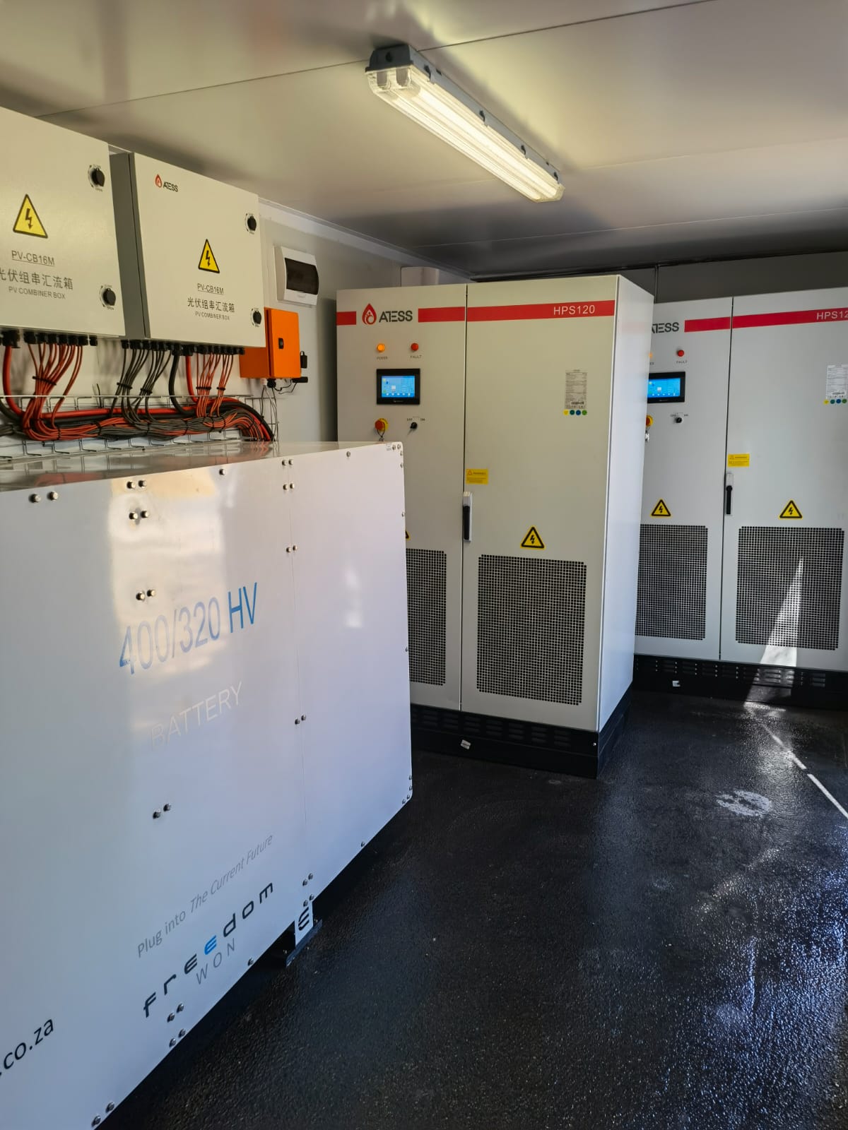 Integrated Battery and Inverter Solutions FREEDOM WON