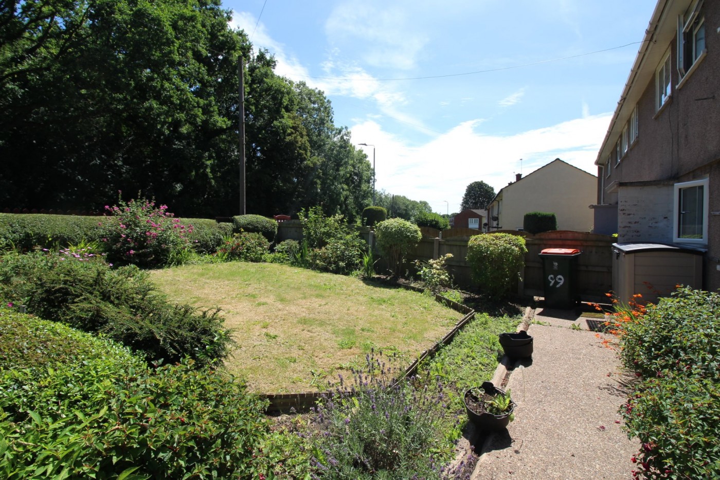 Ringland Circle Newport, 3 bedroom, Terraced