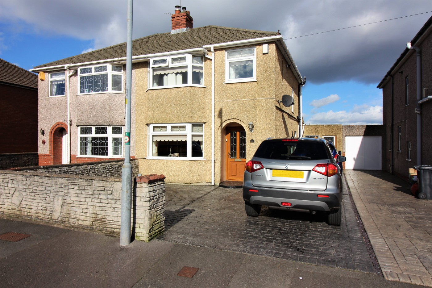 Dorset Crescent, Newport, 3 bedroom, House