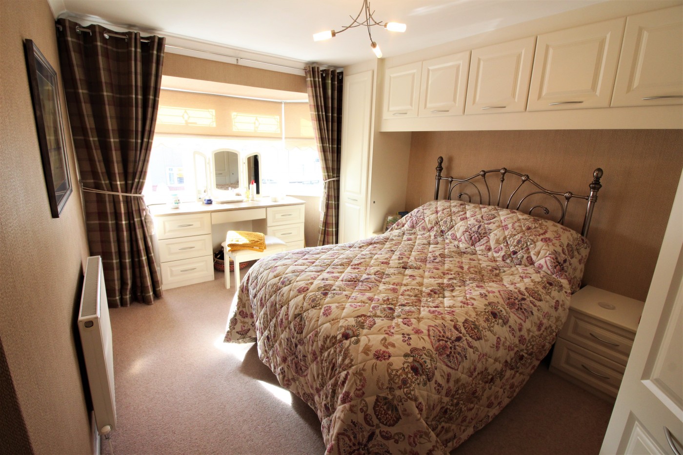Dorset Crescent, Newport, 3 bedroom, House