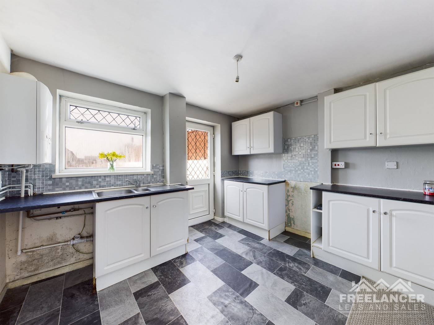 Cecil Sharpe Road, Ringland, Newport, Gwent, 3 bedroom, House