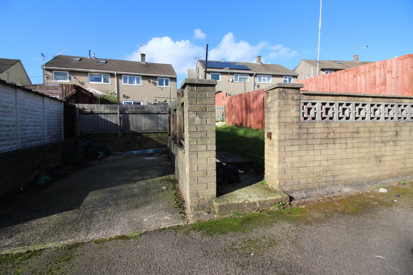 Elm Drive Ty Sign, Risca, Newport, 3 bedroom, SemiDetached