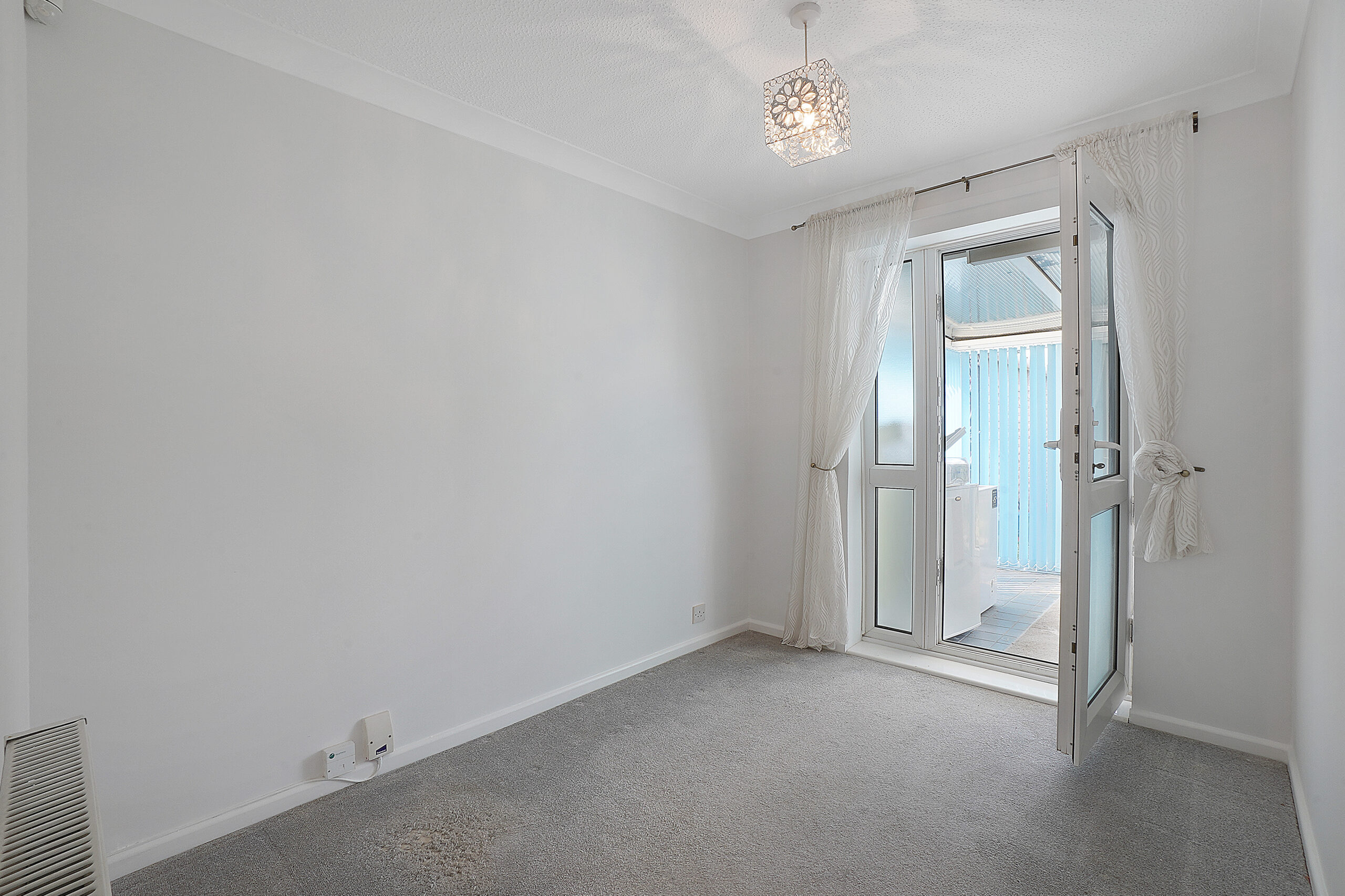 Kingston Crescent, Chatham, ME5 Estate Agents in Medway Freeman & Gray