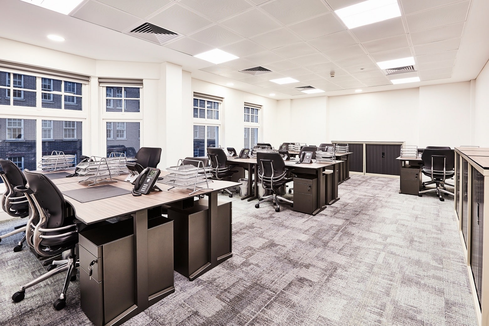 10 Reasons to Use a Serviced Office FreeOfficeFinder