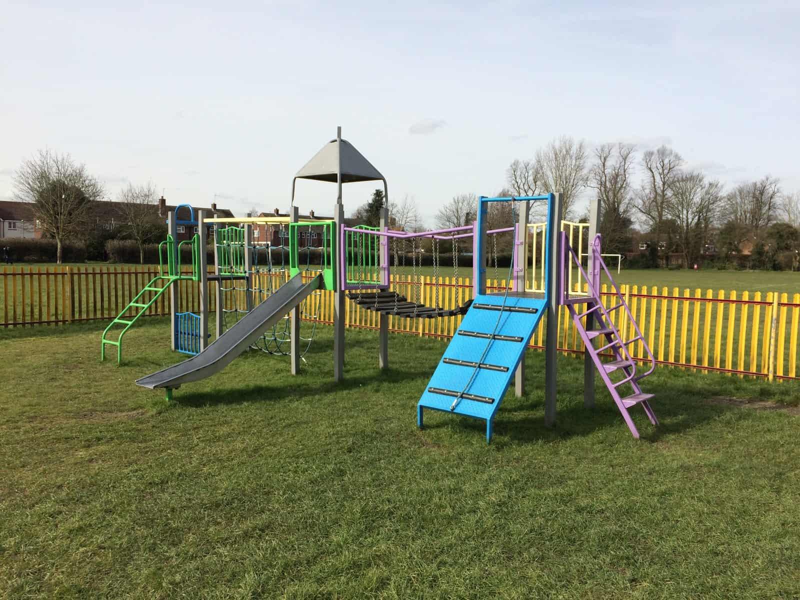 Caldecott Play Area, Abingdon, Oxfordshire freeparks.co.uk