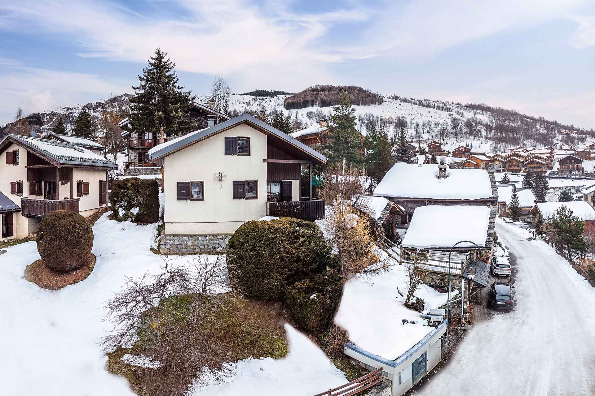 Superbly located Chalet for sale, st Martin de Belleville Free Spirit