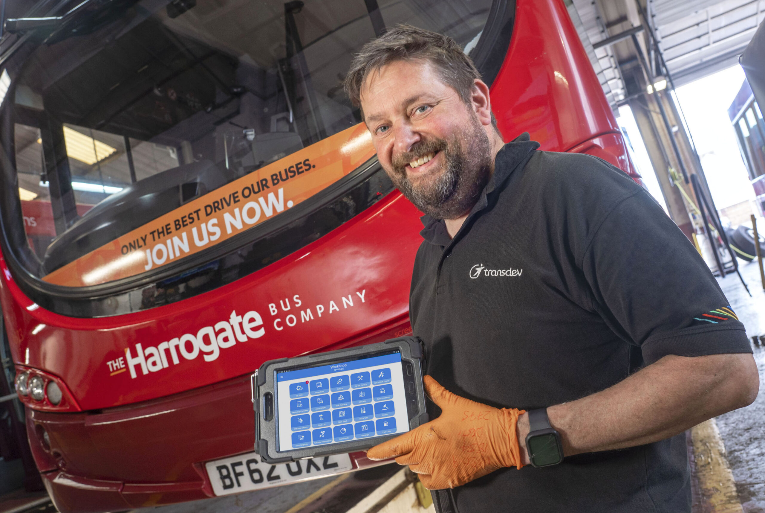 Transdev Connects 700 Mobile Devices to Transform Fleet Maintenance with Freeway Freeway Fleet