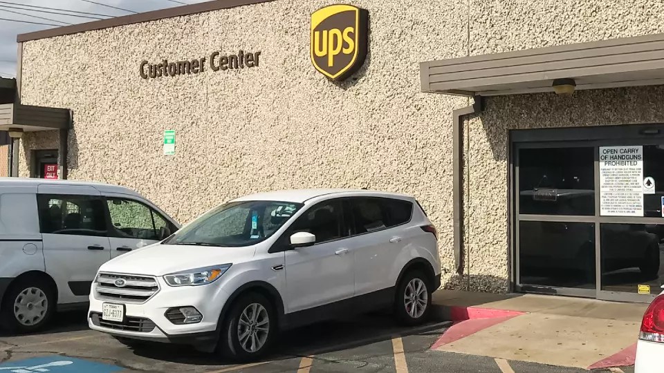 Can You Pick Up a Package From UPS Before Its Scheduled Delivery