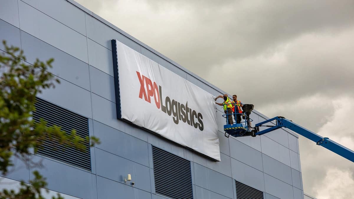 XPO opens two giant contract logistics hubs on West Coast FreightWaves