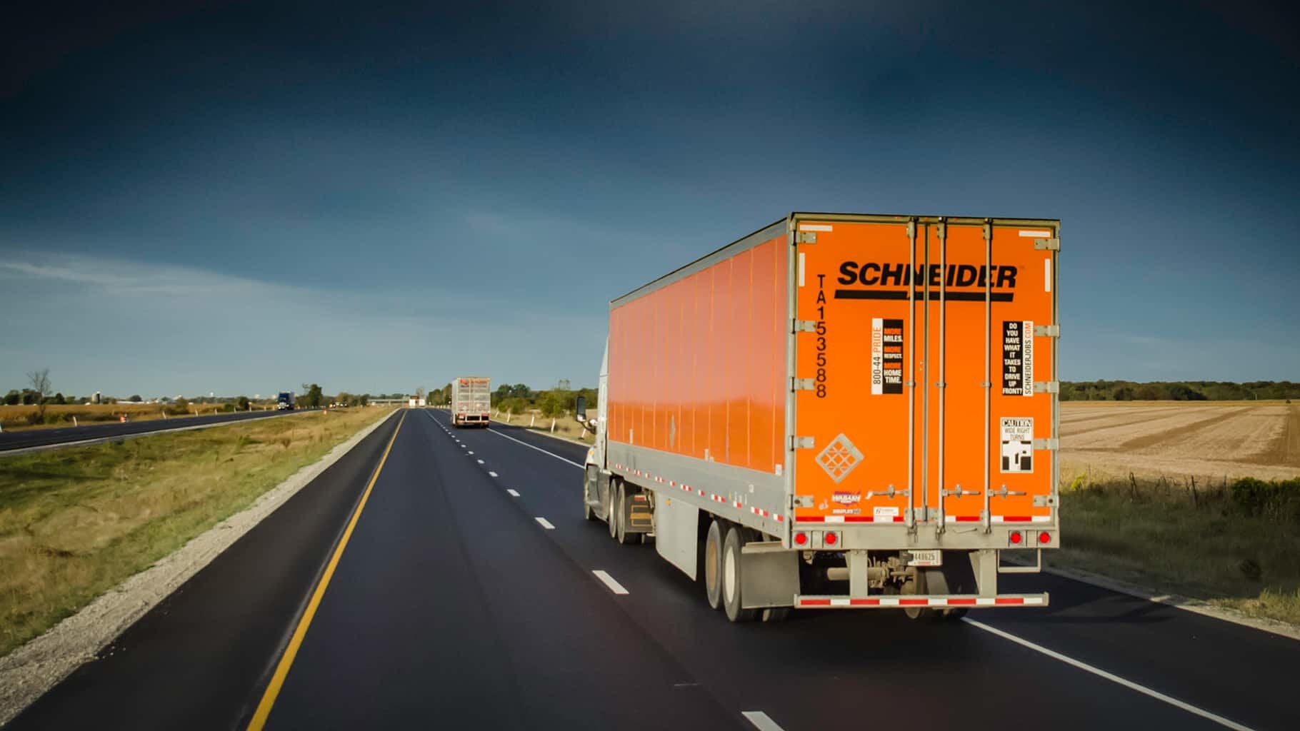 Schneider easily beats Q2 estimates, raises 2021 outlook FreightWaves