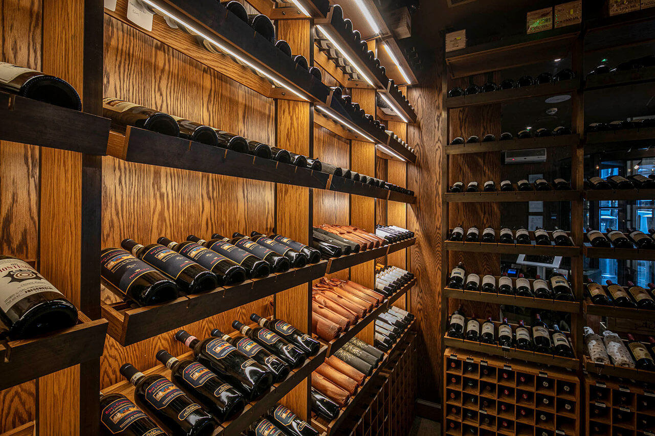 Prominent Tuscan winery and cuisine since 1300 Frescobaldi