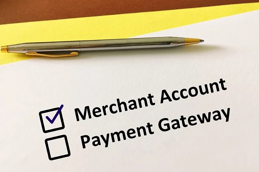 Payment Gateway vs Merchant Account What's the Difference?