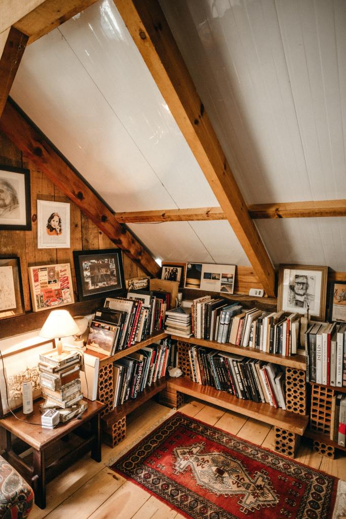 Cosy home library nook 