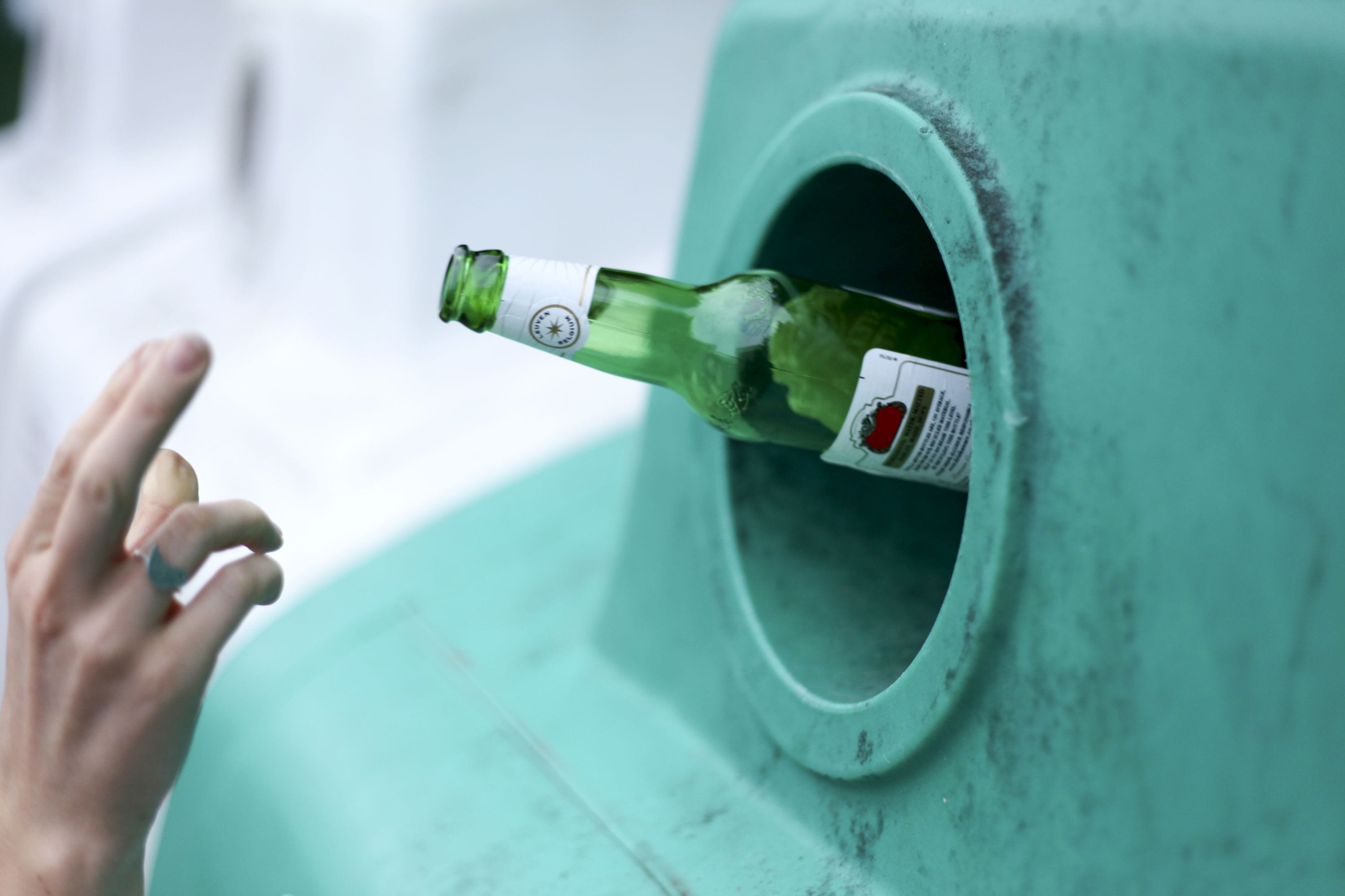 The student guide to recycling glass Friends of Glass