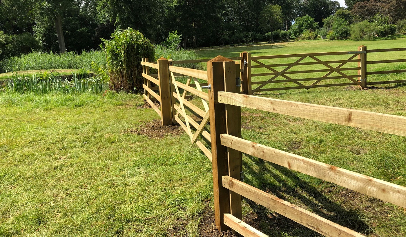 Agricultural Fencing Hertfordshire Fencing Contractor